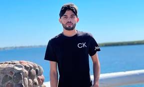 <em><strong>Camilo H.</strong></em>